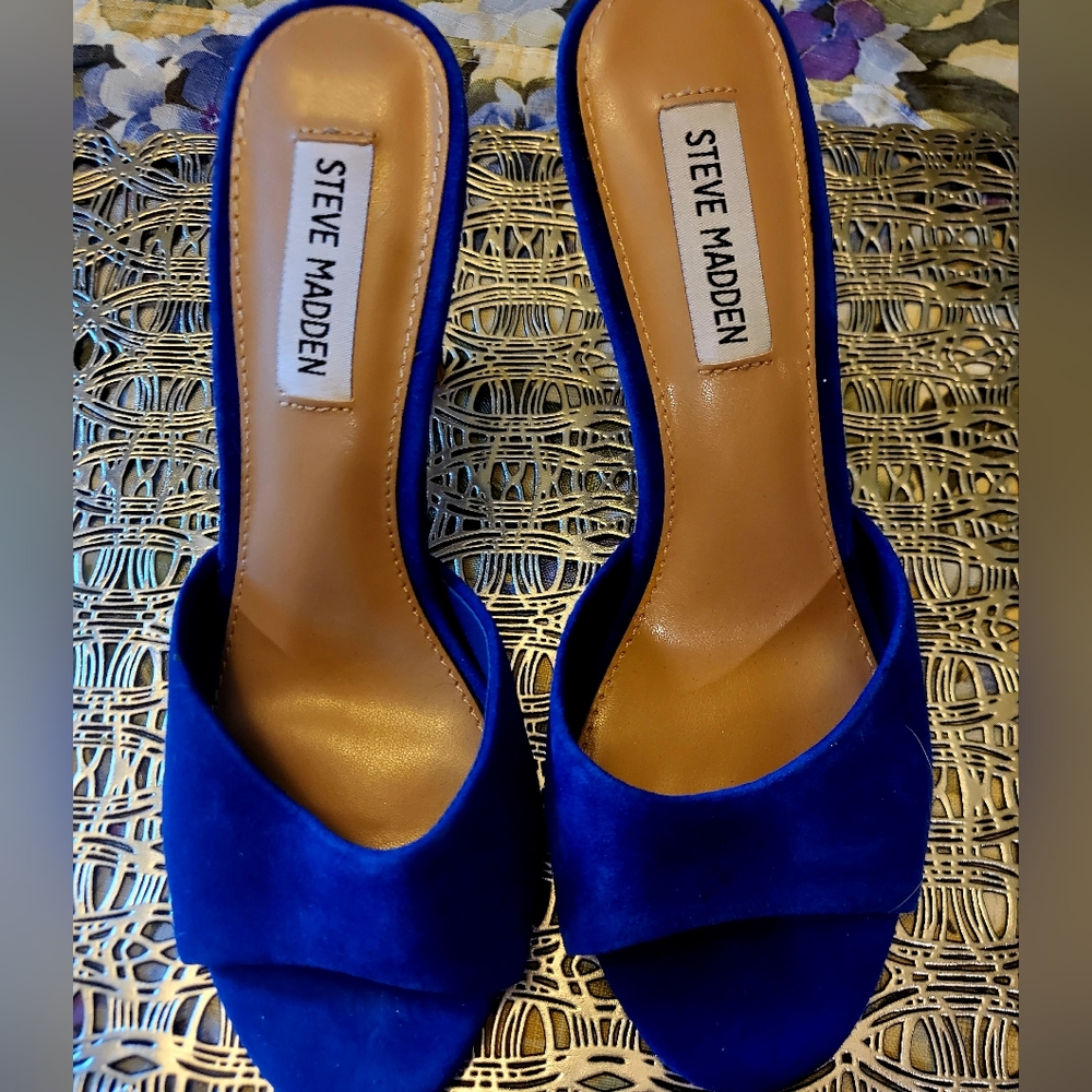 New STEVE MADDEN Heels size 6 excellent!
